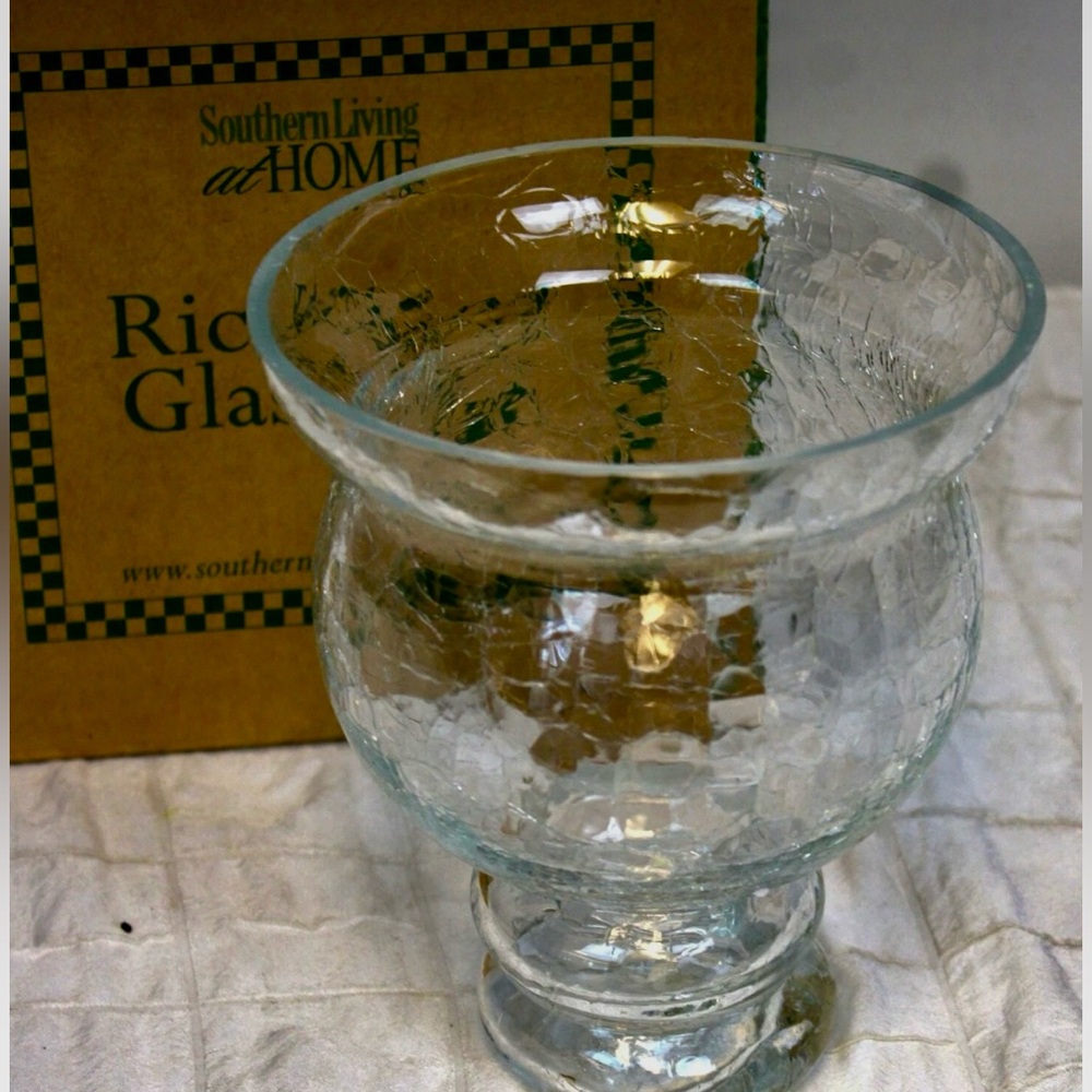 BNIB Southern Living At Home Richmond Glass Urn #40278 - Picture 3 of 5